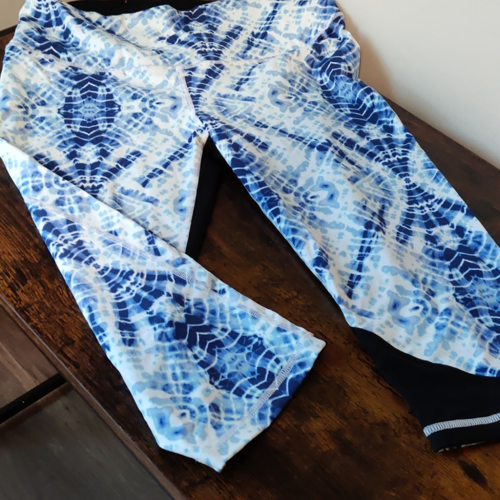 Victoria Secret workout pants EUC!